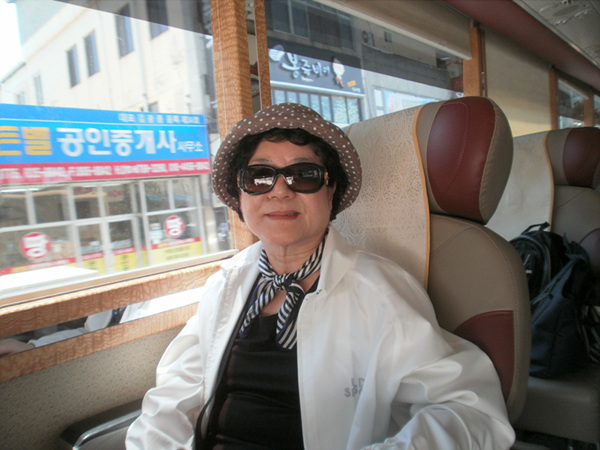 09.jpg